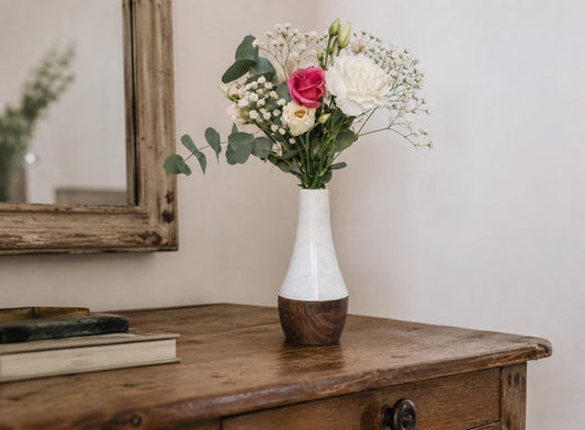 Vaso ornamentale “Fiasco” – Marmo Bianco di Carrara e Rovere - Made in Italy
